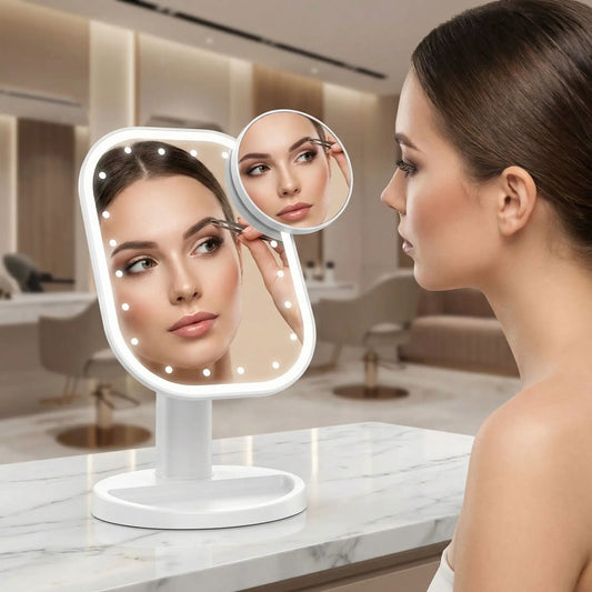 femme epile les sourcils devant le miroir grossissant led blanc